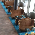 One Am Zwinger Hotel 3*