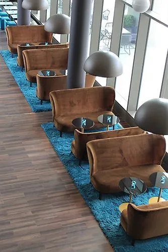 One Am Zwinger Hotel 3*