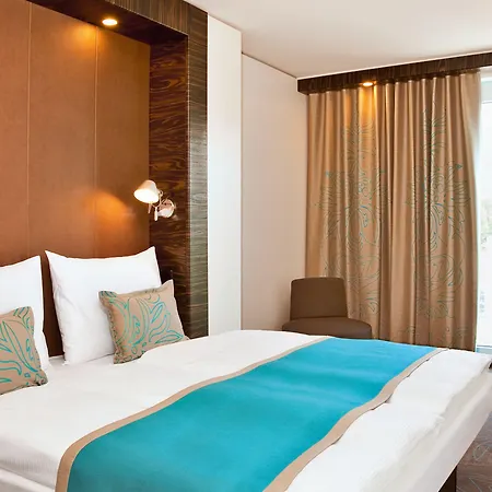 One Am Zwinger Hotel