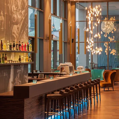 One Am Zwinger Hotel