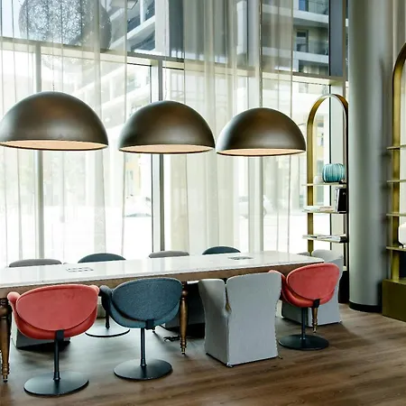 호텔 원 암 쯔빙거 드레스덴