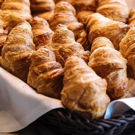 호텔 원 암 쯔빙거 드레스덴